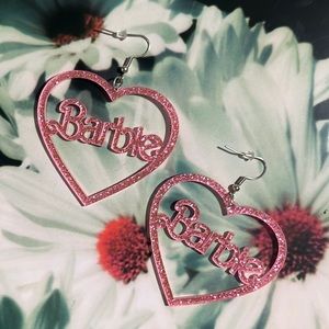 NWT Barbie Pink Heart Glitter Earrings! 💕